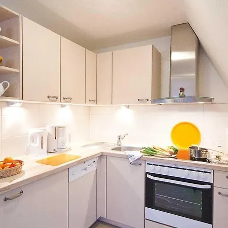 Letjt-wenang Apartamento *